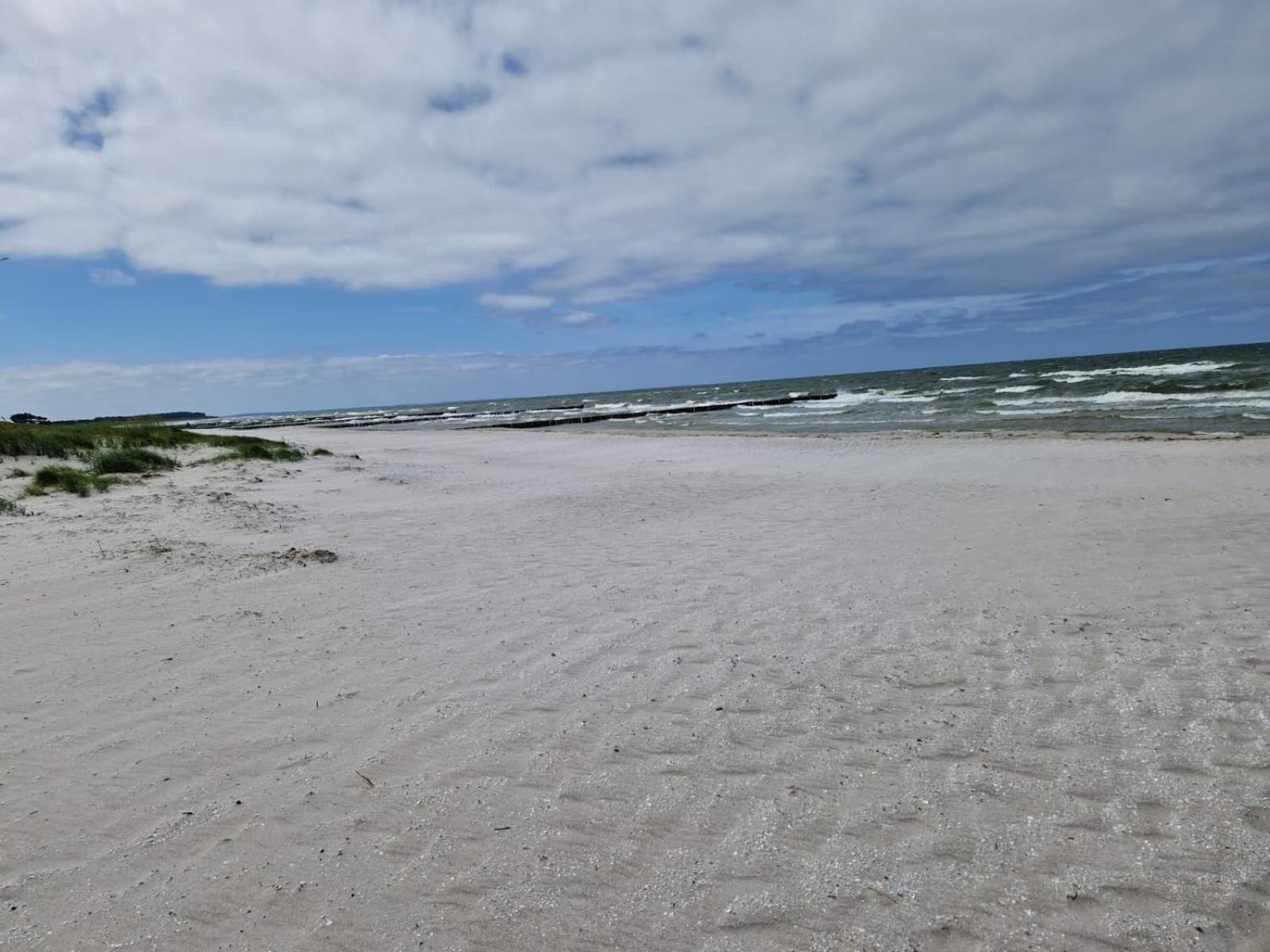 App 8O Grosser Tag Am Meer Mit Wasserblick Dranske Bagian luar foto
